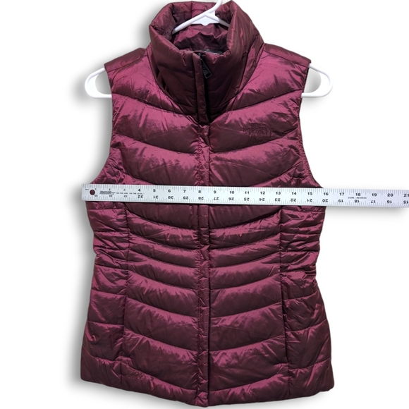 The North Face Aconcagua Vest II 550-fill Goose Down DWR Womens XS Shiny Red - Picture 2 of 7